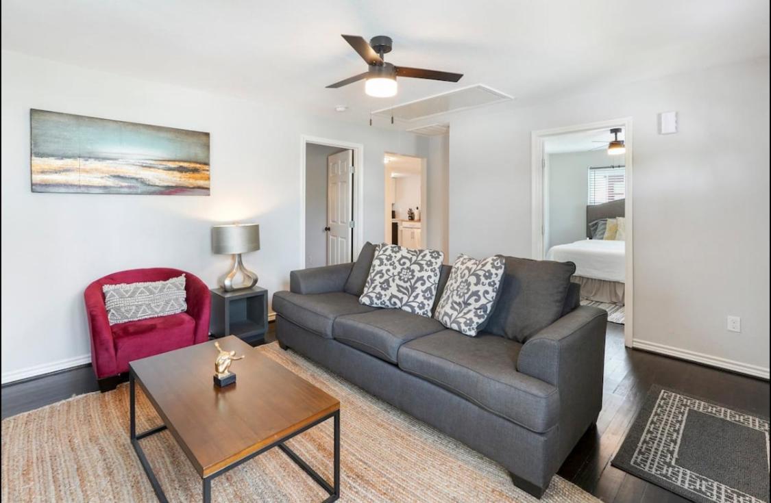 Cozy Heights 2 Bd Bungalow, Walkable Хюстън Екстериор снимка