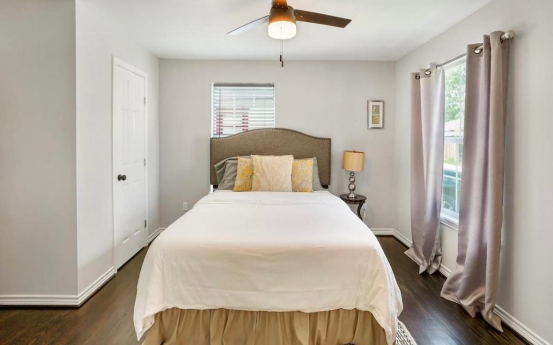 Cozy Heights 2 Bd Bungalow, Walkable Хюстън Екстериор снимка